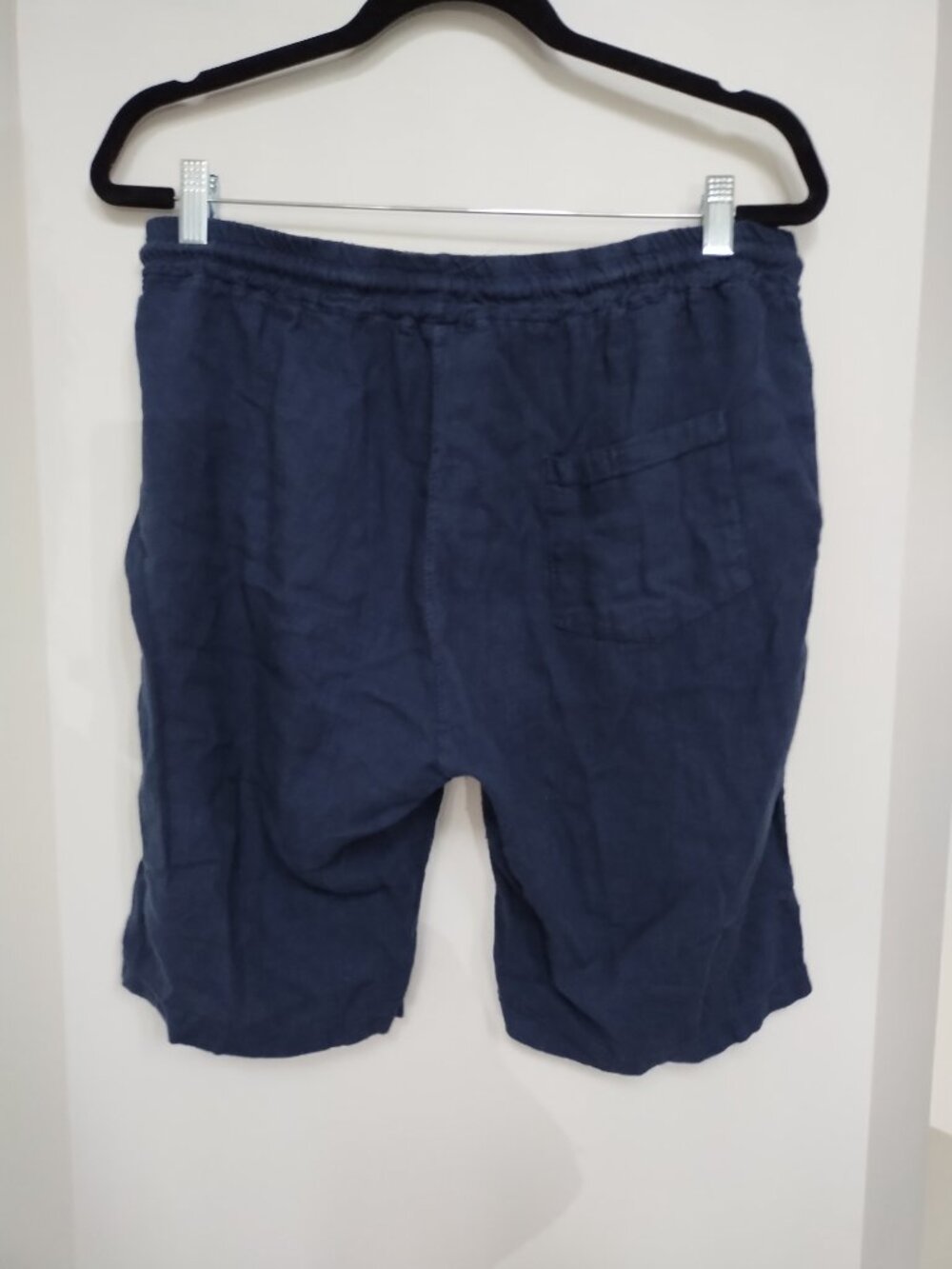 Blue linen Made in Italy Bermuda style shorts - Picture 4 of 6